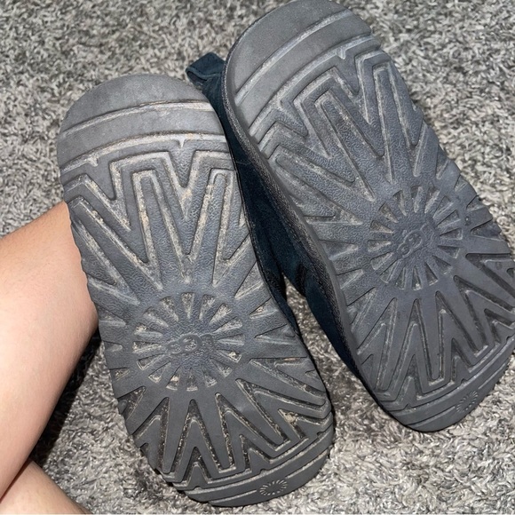 UGG Women's Neumel Boot Sz 7 - Picture 6 of 9